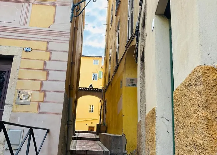 T4 Old Town - Mer-coeur De La Pietonne Apartment *