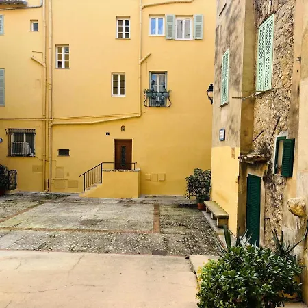 Apartment T4 Old Town - Mer-coeur De La Pietonne