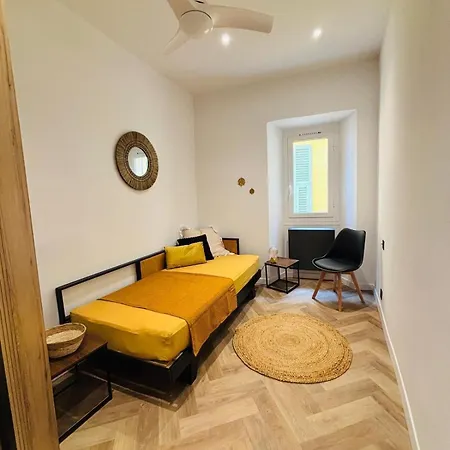 T4 Old Town - Mer-coeur De La Pietonne