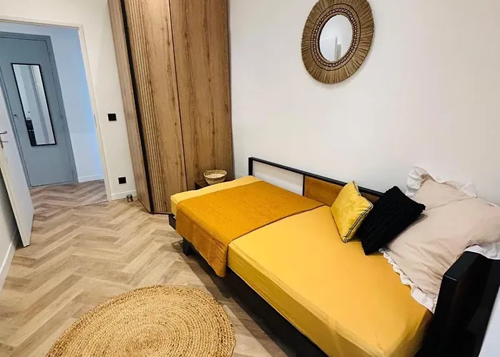 T4 Old Town - Mer-coeur De La Pietonne 芒通